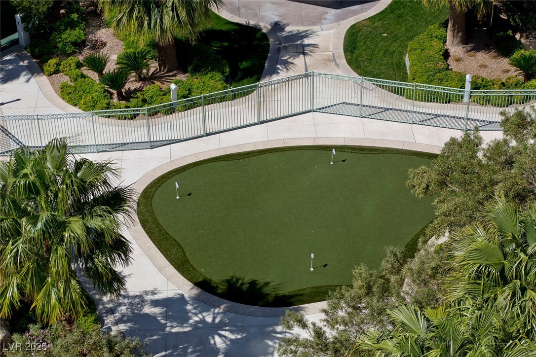 222 KAREN Avenue 3102