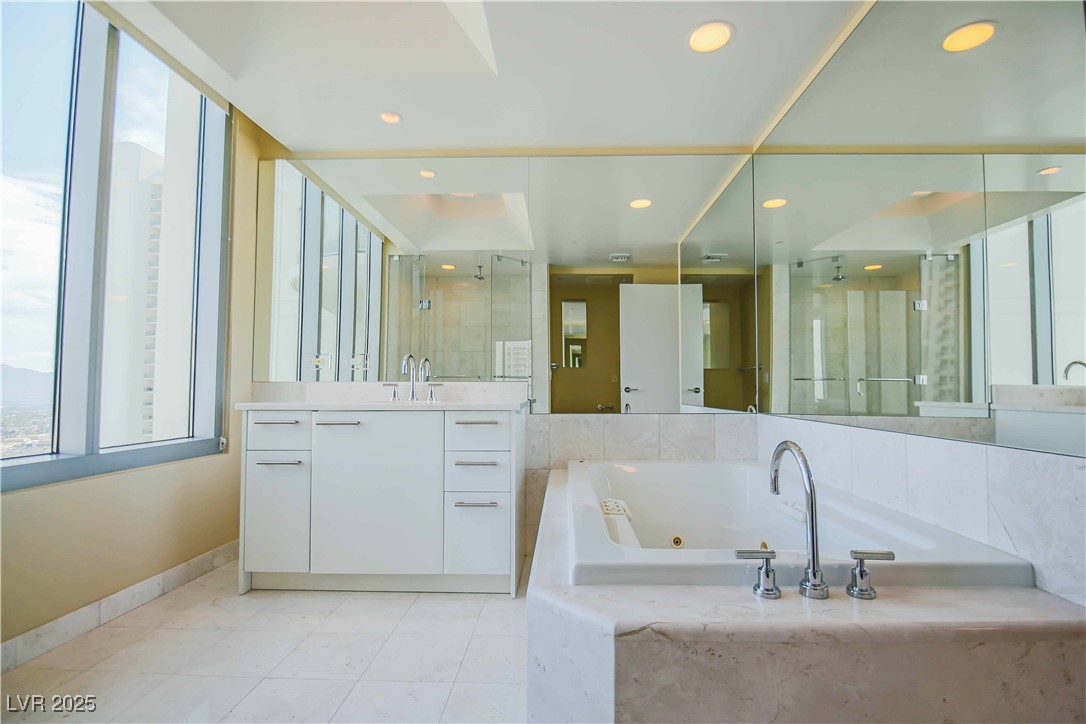 222 KAREN Avenue 3102