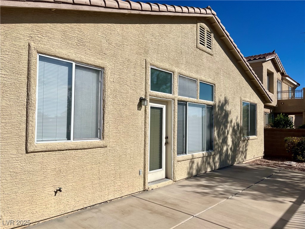 1528 Remembrance Hill Street