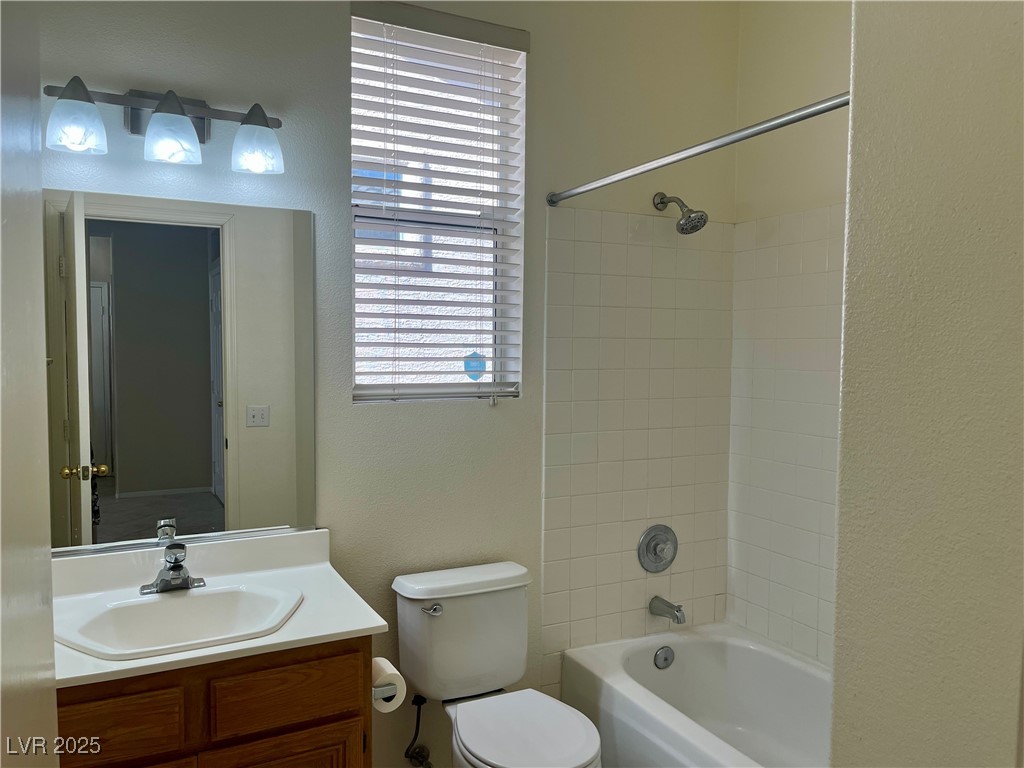 1528 Remembrance Hill Street