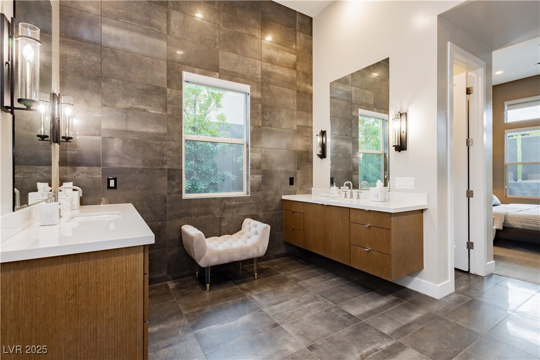 12382 Tudor Arch Drive