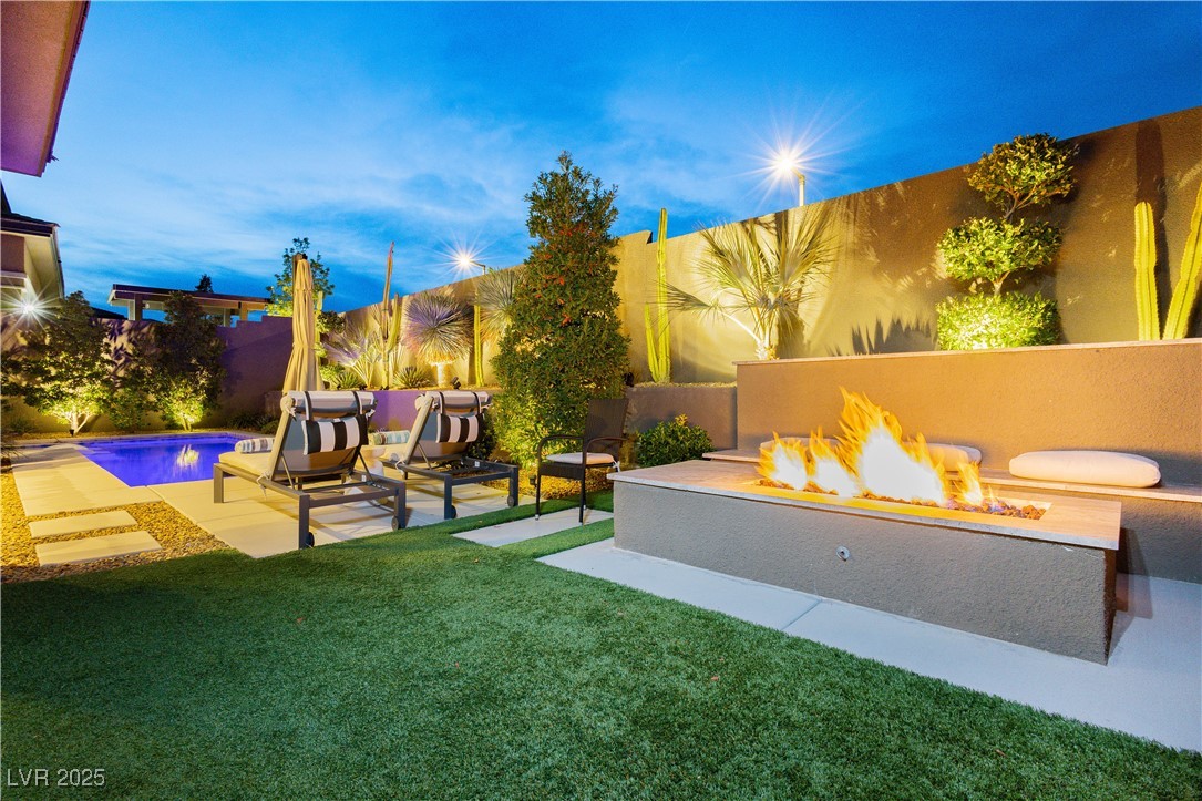 12382 Tudor Arch Drive