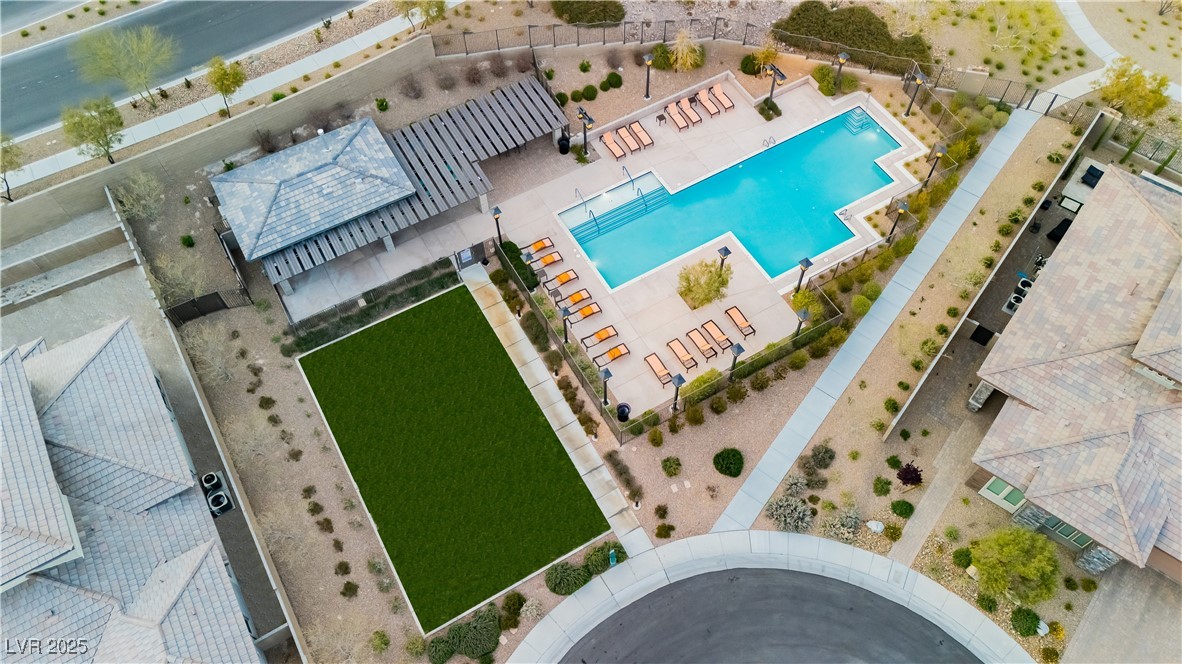 12382 Tudor Arch Drive