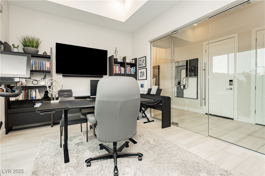 12382 Tudor Arch Drive