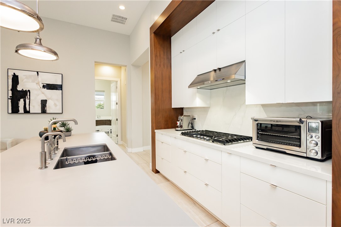 12382 Tudor Arch Drive