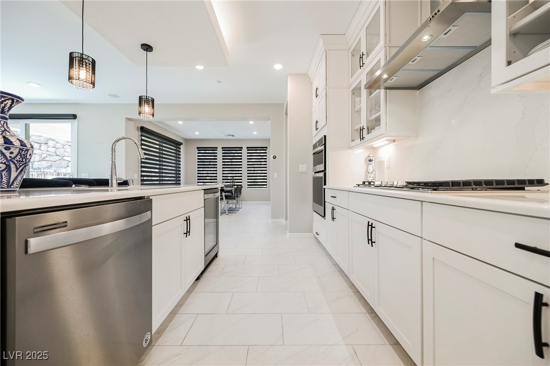 23 Cliffwater Street