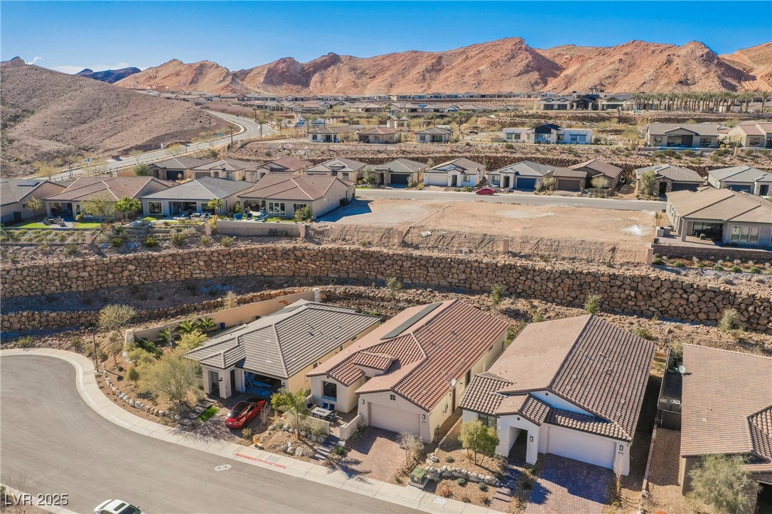 23 Cliffwater Street