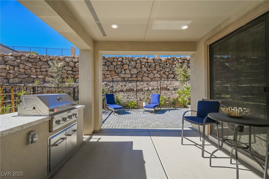 23 Cliffwater Street