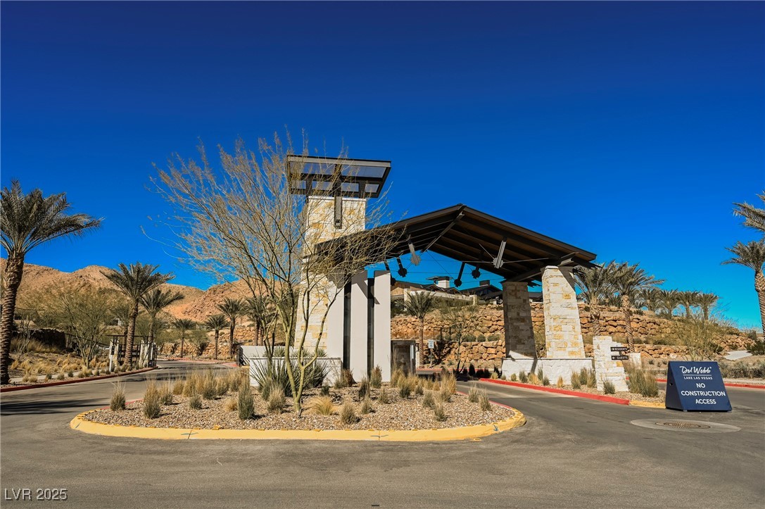 23 Cliffwater Street