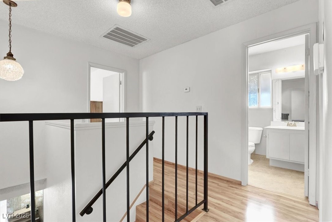 6817 Neepawa Circle