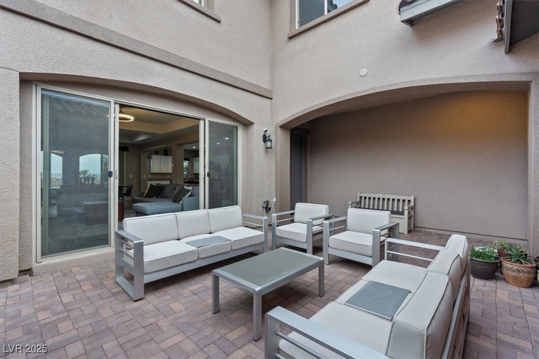 342 Molinetto Street