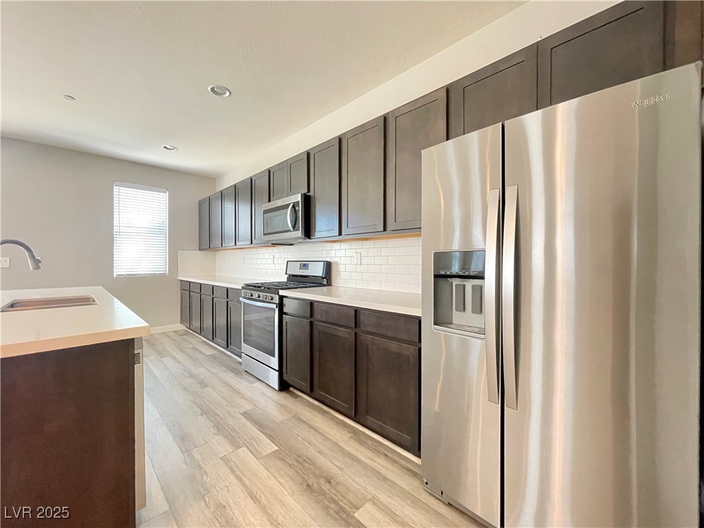 11311 Glowing Avenue 101