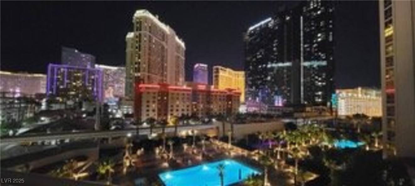 135 East Harmon Avenue 407