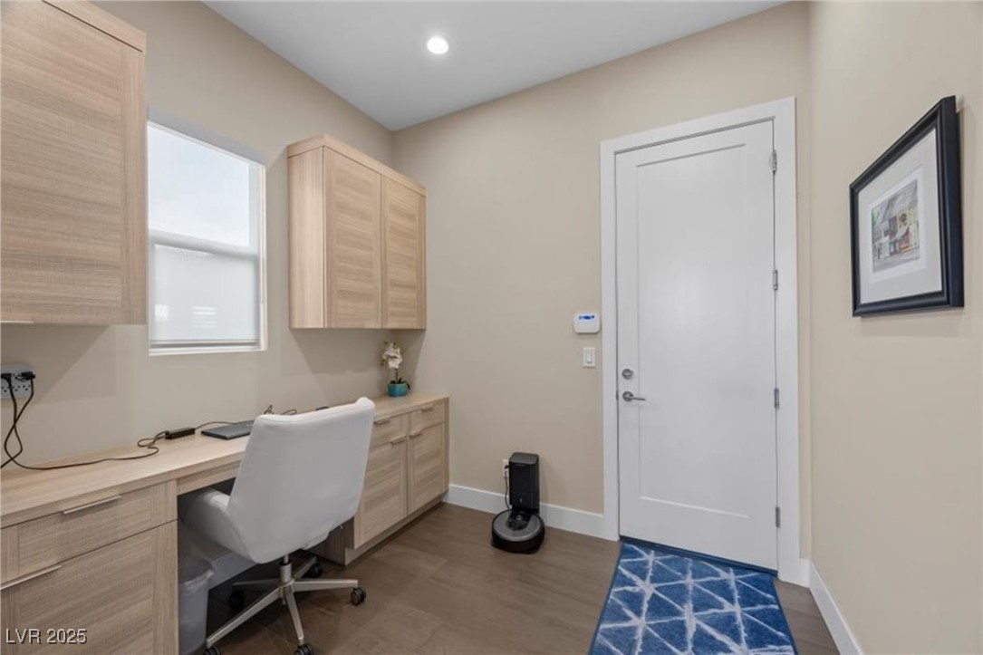 6804 Regency Stone Way