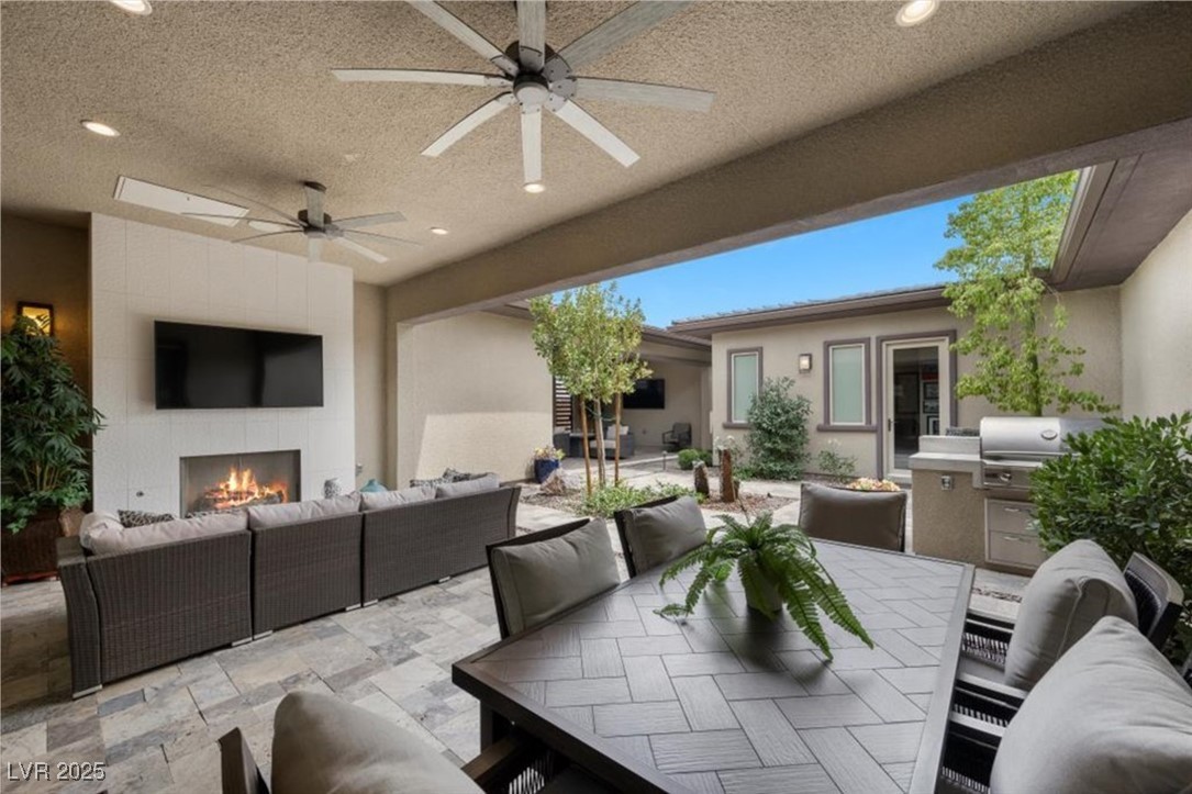 6804 Regency Stone Way