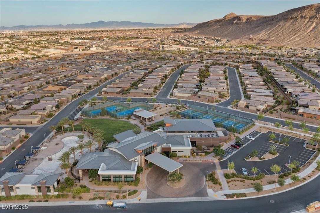 6804 Regency Stone Way