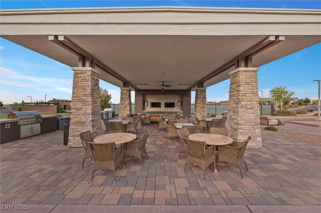 6804 Regency Stone Way