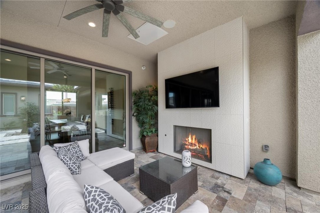 6804 Regency Stone Way