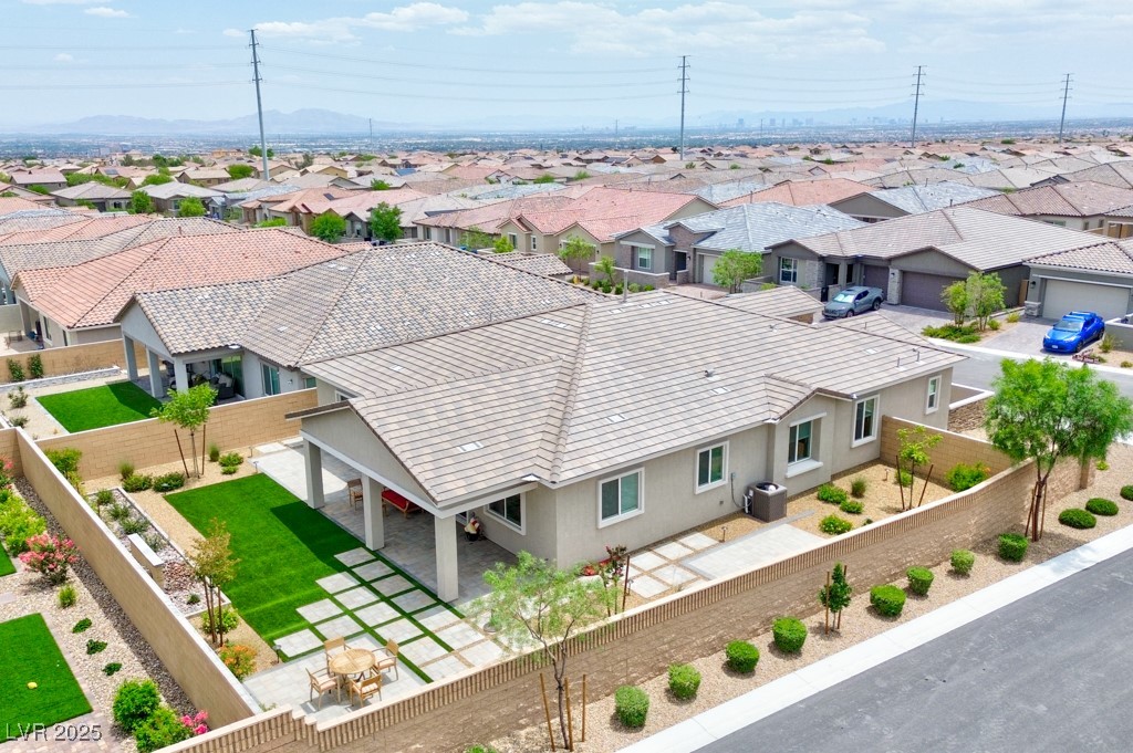 10972 Dixie Johnson Avenue