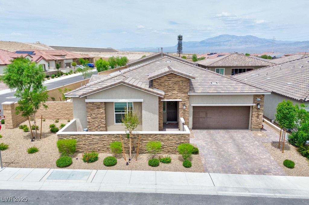 10972 Dixie Johnson Avenue