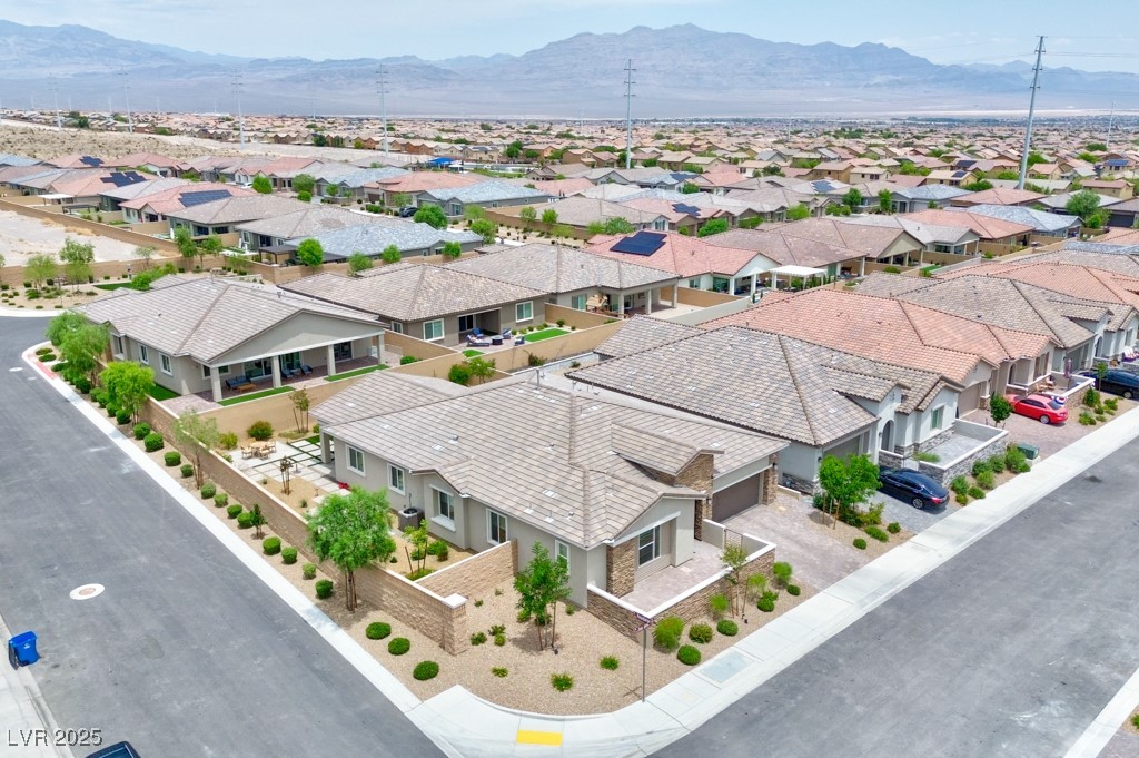 10972 Dixie Johnson Avenue