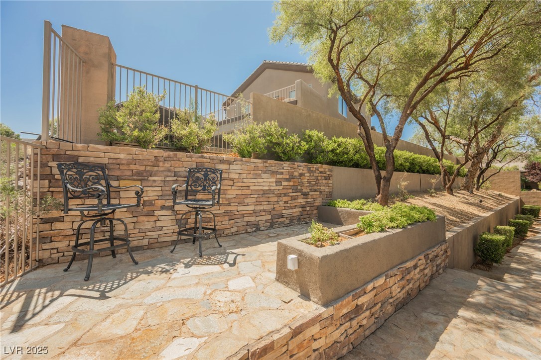 40 Stonemark Drive