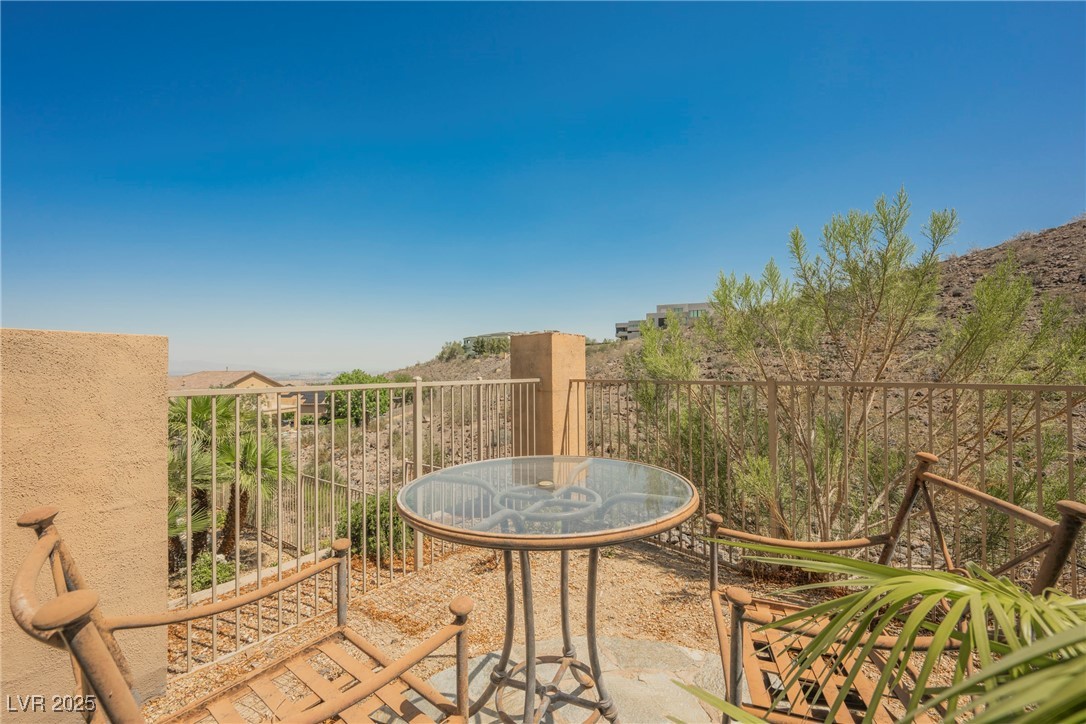 40 Stonemark Drive