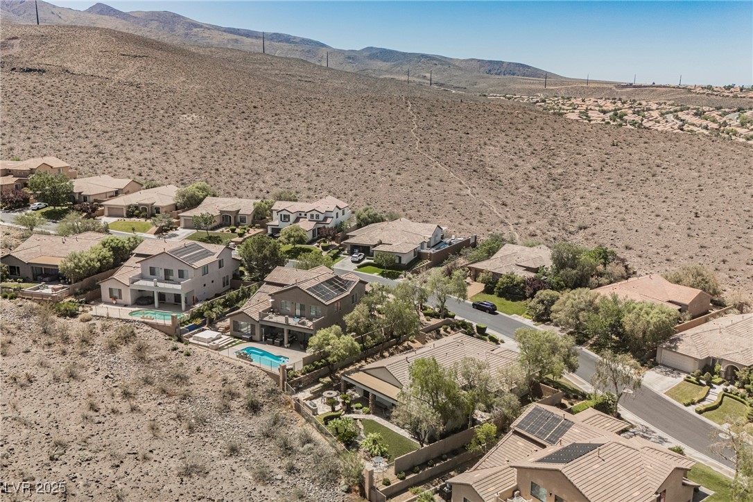40 Stonemark Drive