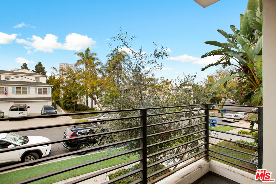 10630 Wilkins Ave Unit: 102