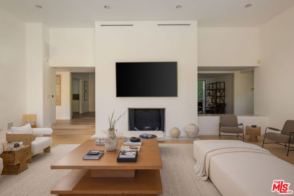 2731 Hutton Drive