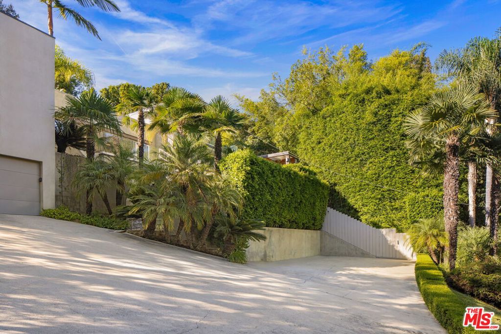 2731 Hutton Drive