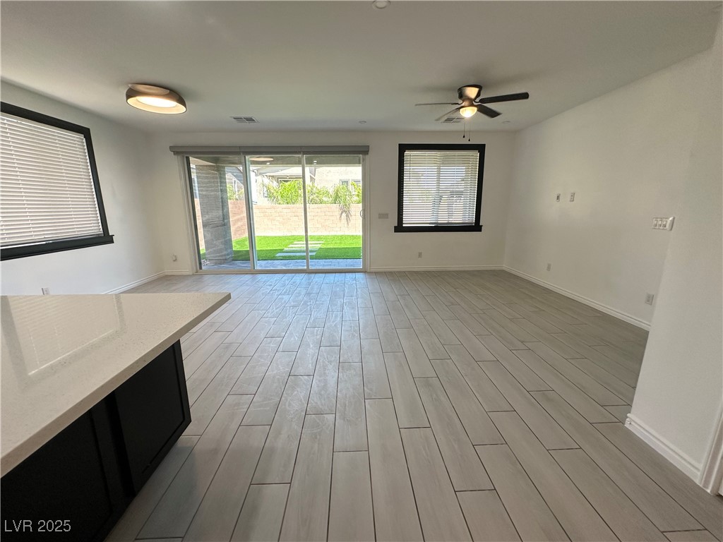 9565 CAMELBACK CREEK Drive