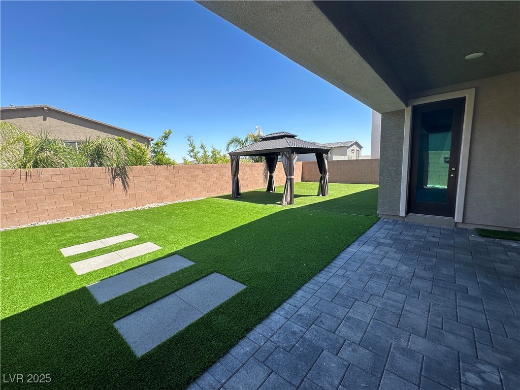 9565 CAMELBACK CREEK Drive