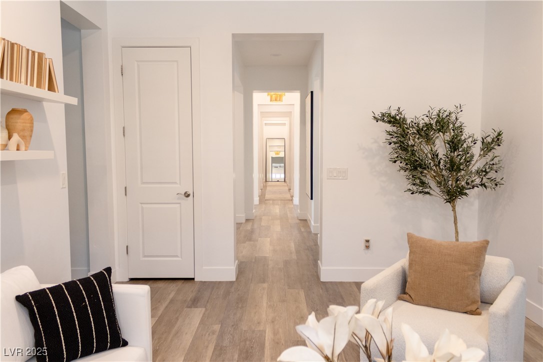 11181 Luna Blanca Drive