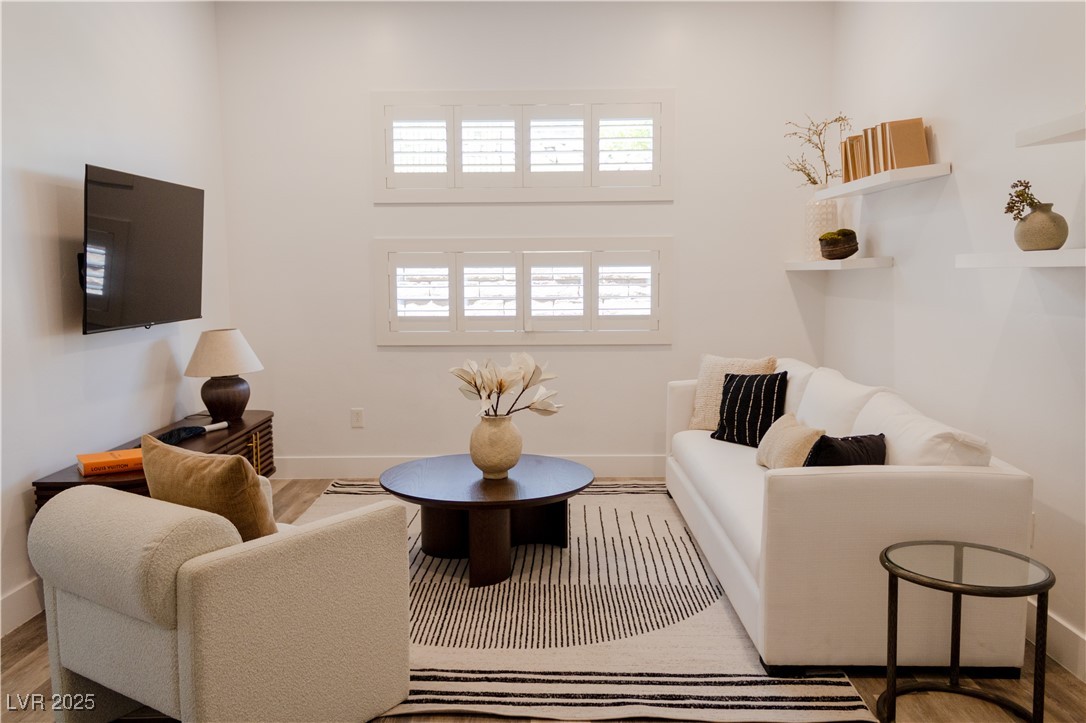 11181 Luna Blanca Drive