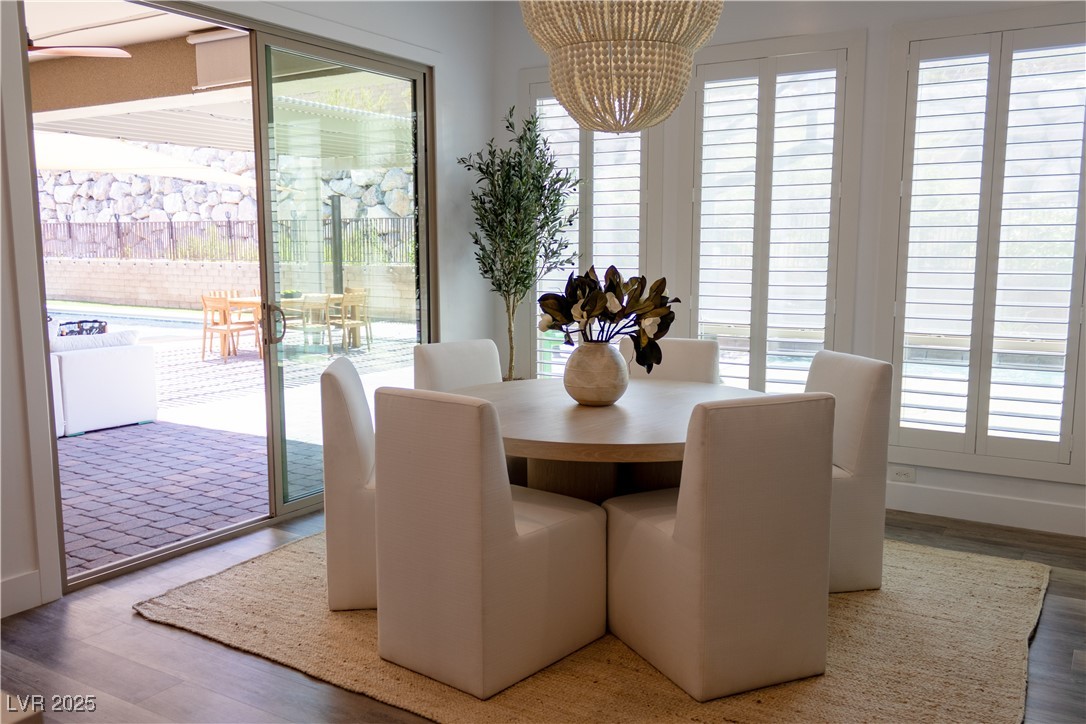 11181 Luna Blanca Drive