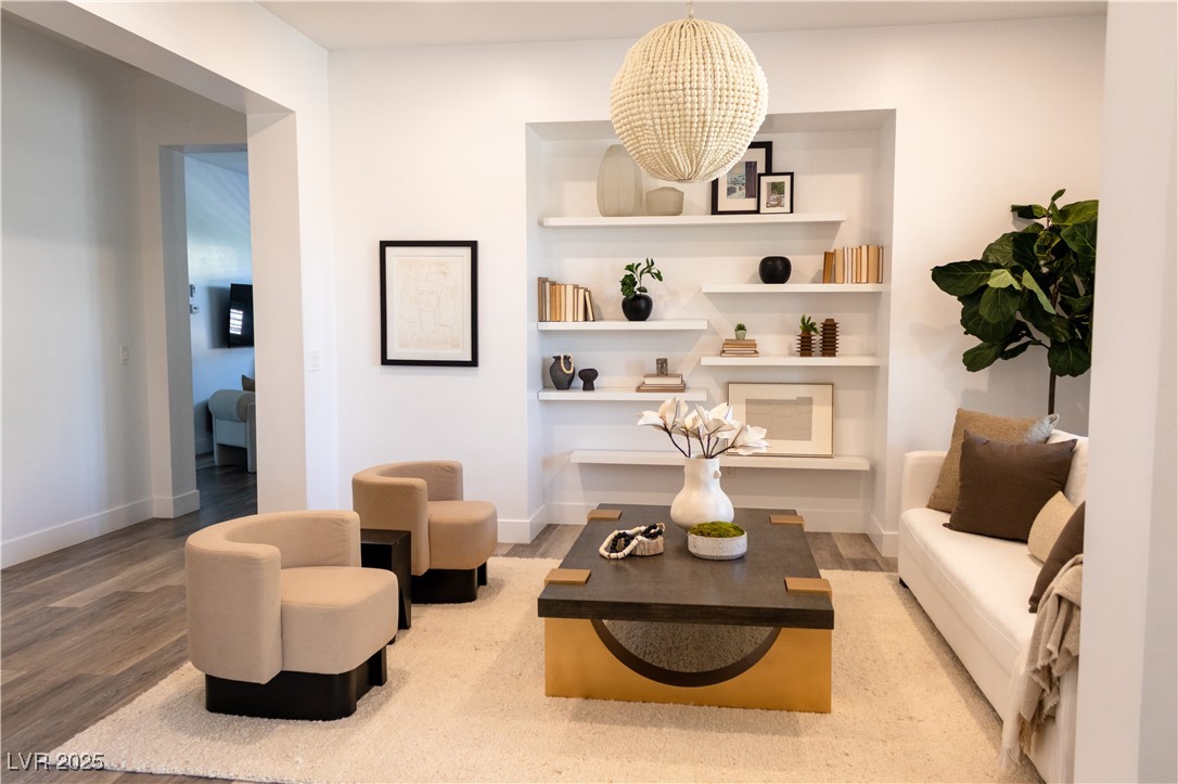 11181 Luna Blanca Drive