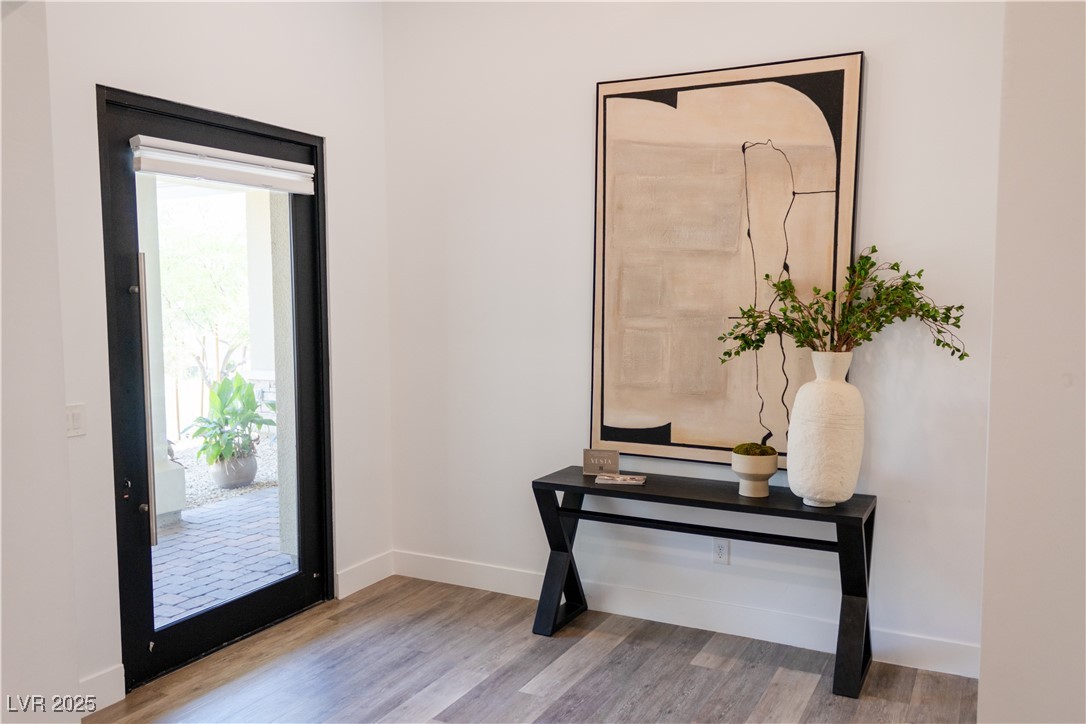 11181 Luna Blanca Drive