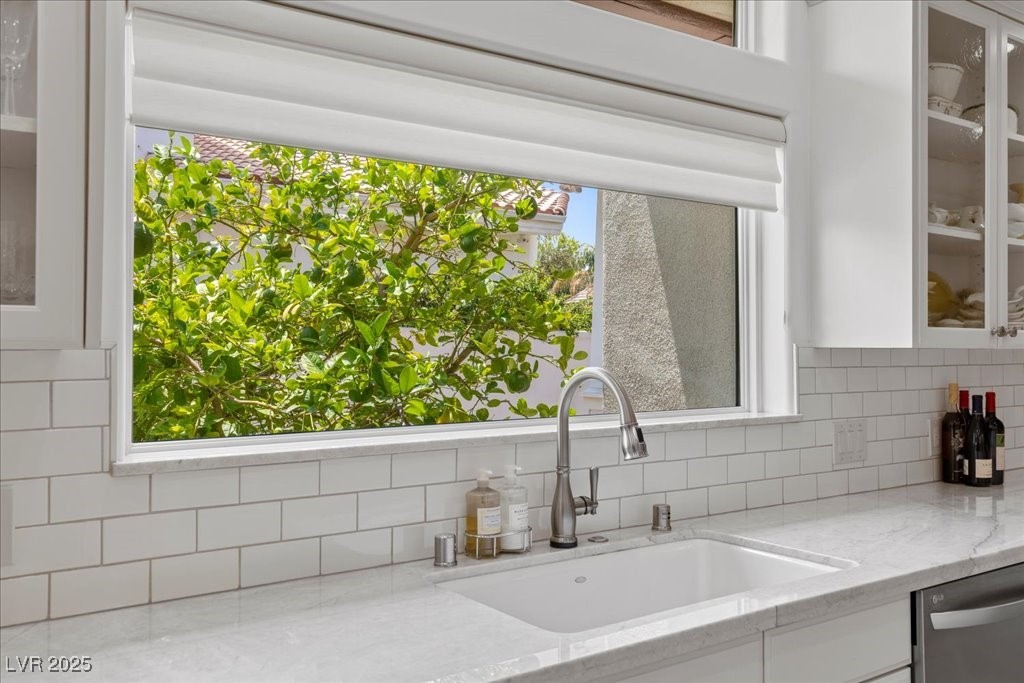 2330 Caserta Court