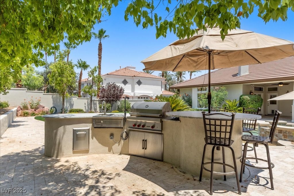 2330 Caserta Court