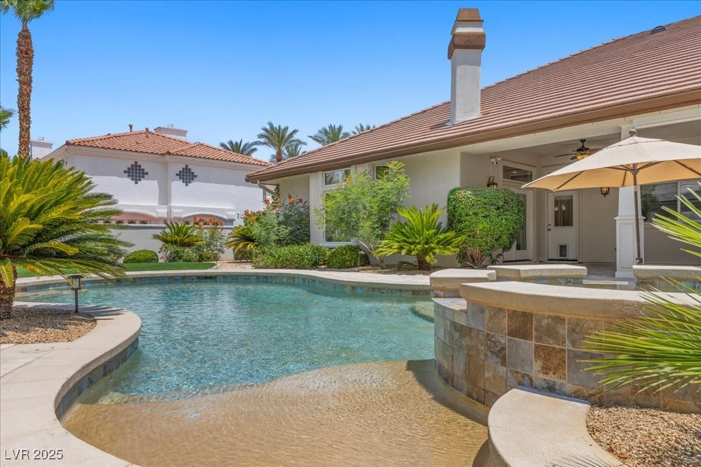 2330 Caserta Court