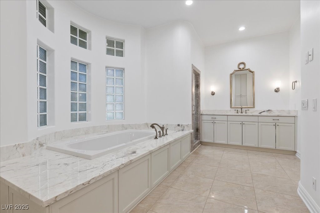 2330 Caserta Court