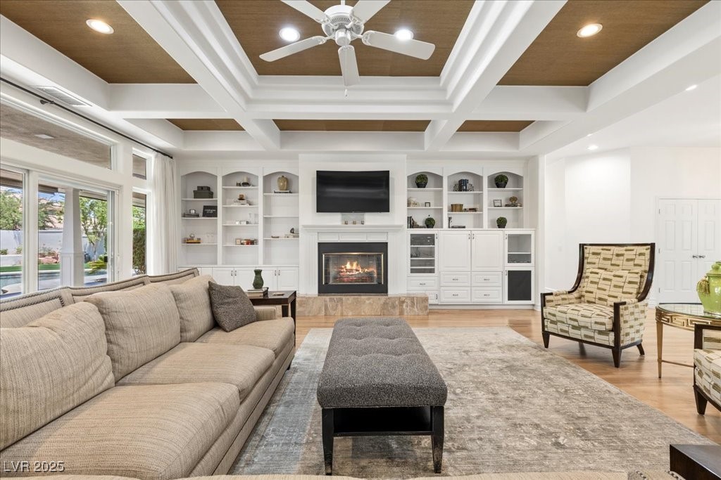 2330 Caserta Court