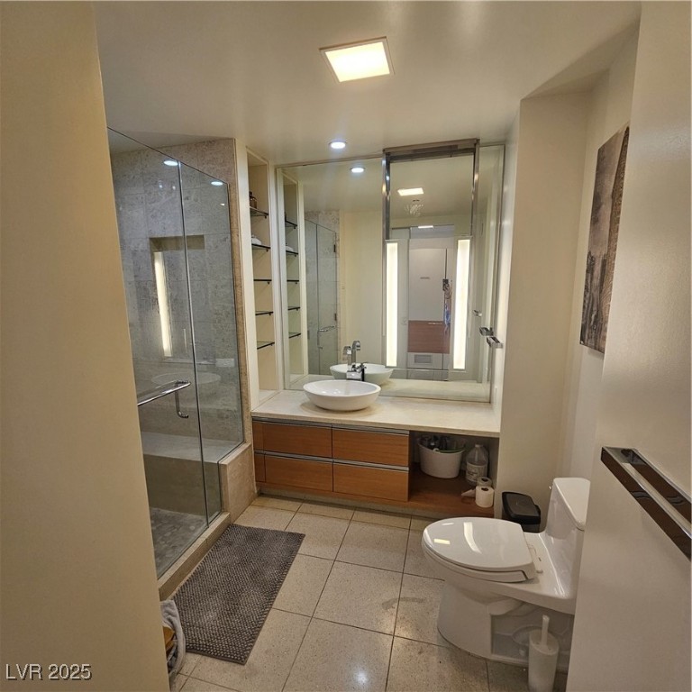 3726 Las Vegas Boulevard 2411