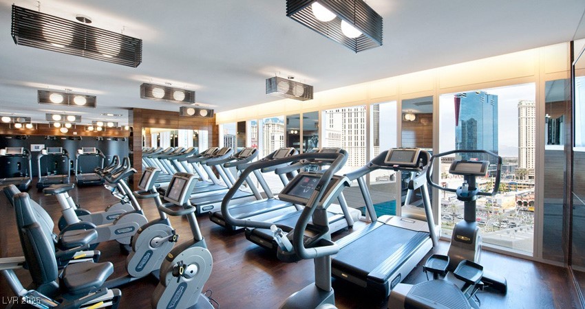 3726 Las Vegas Boulevard 2411