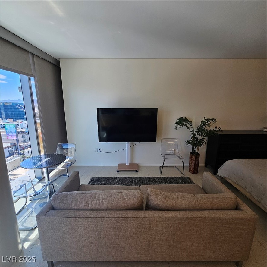 3726 Las Vegas Boulevard 2411
