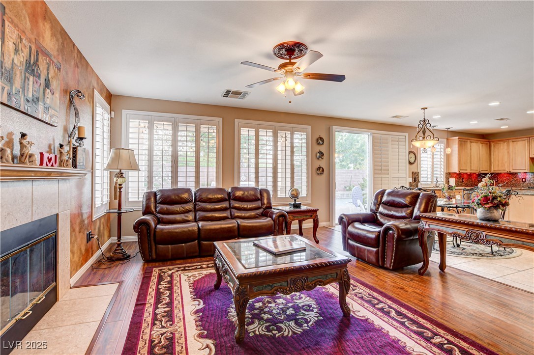 109 North Buteo Woods Lane