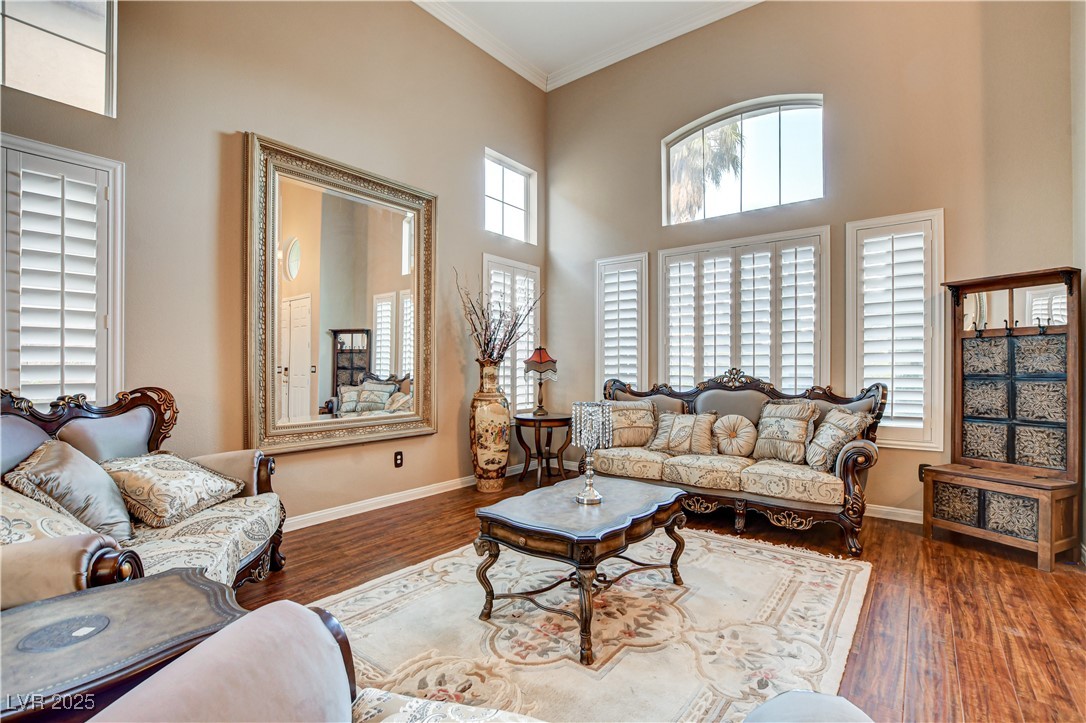 109 North Buteo Woods Lane