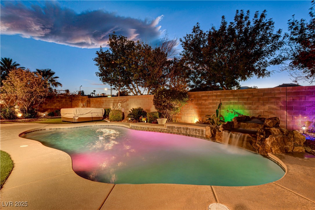 109 North Buteo Woods Lane