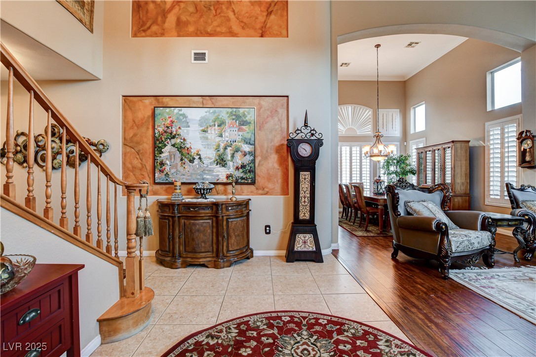 109 North Buteo Woods Lane